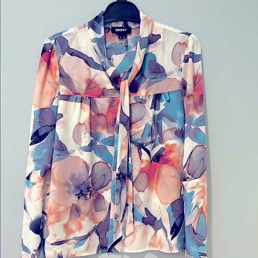 DKNY Tie Front Blouse in Orange and Blue
#208
